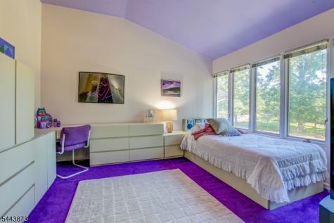 46 Calvert Avenue West Edison NJ 08820