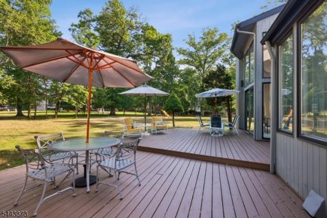 46 Calvert Avenue West Edison NJ 08820