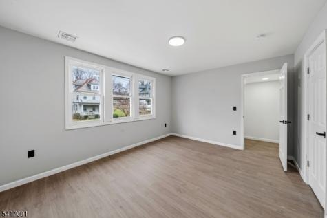 418 New Brunswick Avenue Pohatcong NJ 08865