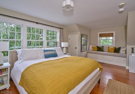 100 Brookville Hollow Road Delaware NJ 08559