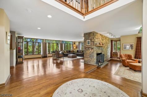 11 Hawthorne Court Morris NJ 07960