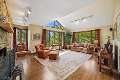 11 Hawthorne Court Morris NJ 07960