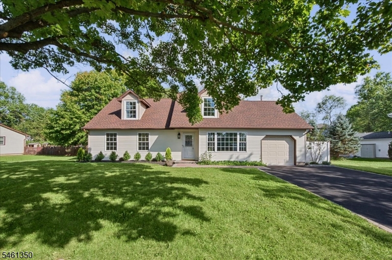 17 Londonderry Drive Raritan NJ 08822