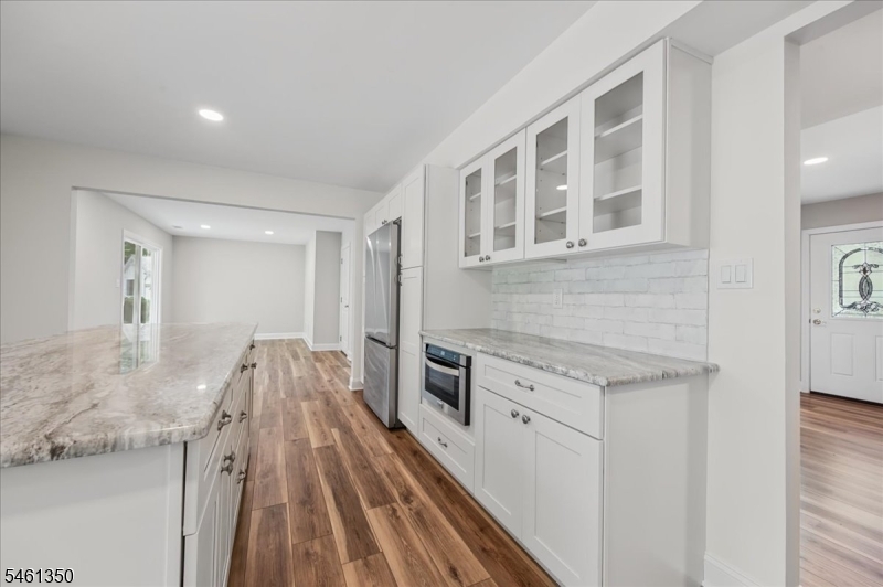 17 Londonderry Drive Raritan NJ 08822