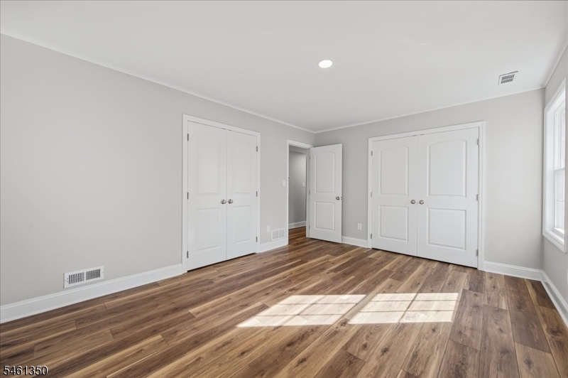 17 Londonderry Drive Raritan NJ 08822