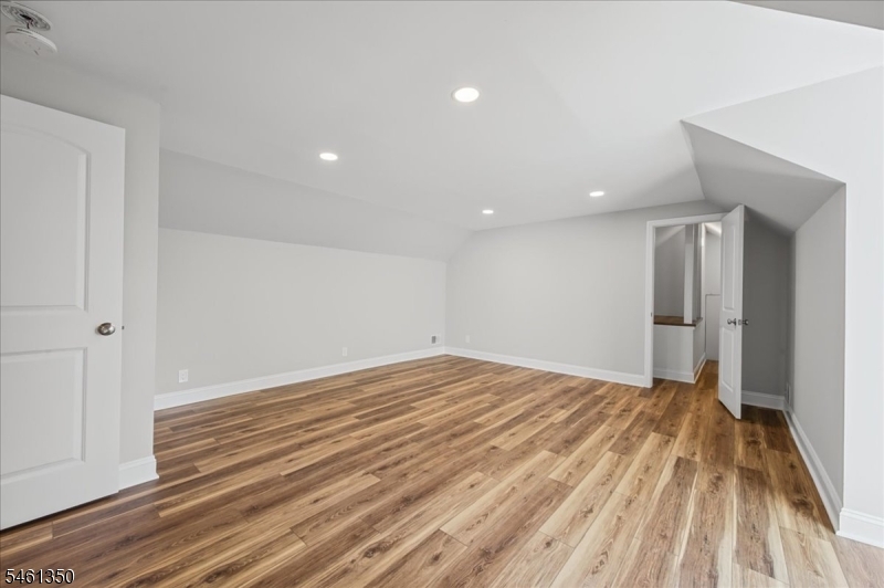 17 Londonderry Drive Raritan NJ 08822