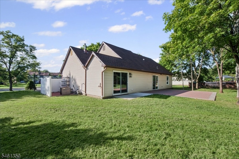17 Londonderry Drive Raritan NJ 08822
