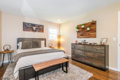 3 Knoll Road Fairfield NJ 07004