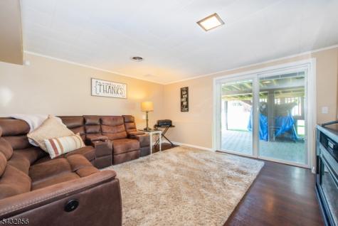3 Knoll Road Fairfield NJ 07004