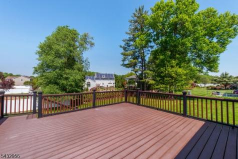 3 Knoll Road Fairfield NJ 07004