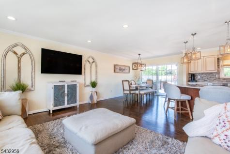 3 Knoll Road Fairfield NJ 07004