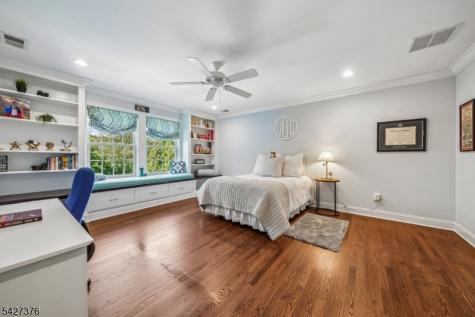 4 Canfield Terrace Morris NJ 07960