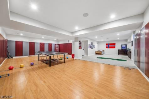 4 Canfield Terrace Morris NJ 07960