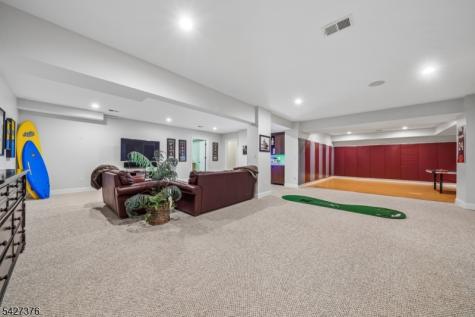4 Canfield Terrace Morris NJ 07960