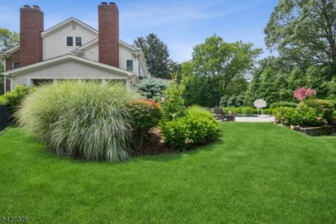4 Canfield Terrace Morris NJ 07960