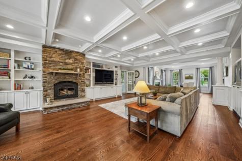 4 Canfield Terrace Morris NJ 07960