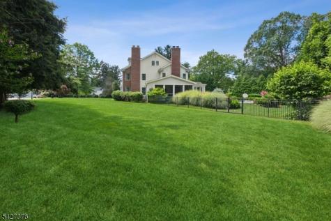 4 Canfield Terrace Morris NJ 07960