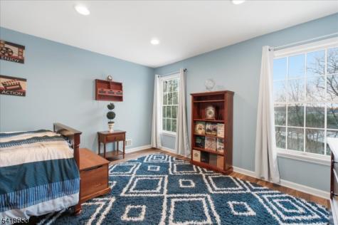45 La Costa Drive Clinton NJ 08801