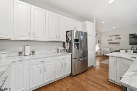 45 La Costa Drive Clinton NJ 08801