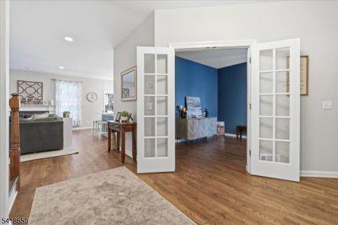 45 La Costa Drive Clinton NJ 08801