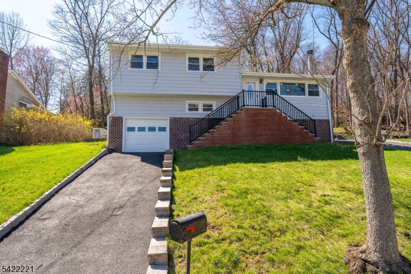 114 Garfield Avenue West Orange NJ 07052