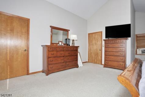 10 Hillside Road Ringwood NJ 07456