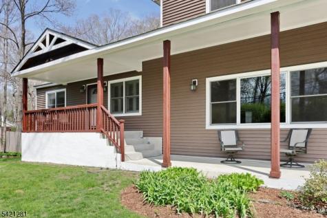 10 Hillside Road Ringwood NJ 07456