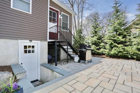10 Hillside Road Ringwood NJ 07456