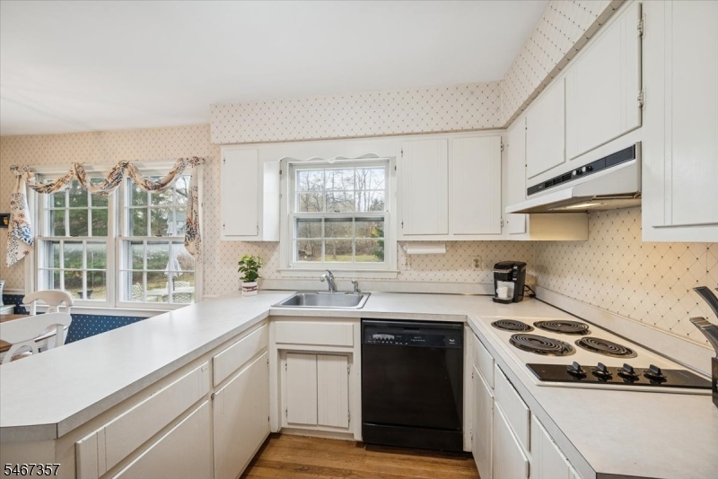 10 Warwick Road Morris NJ 07960