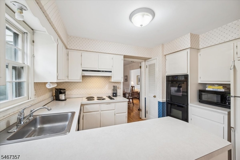 10 Warwick Road Morris NJ 07960