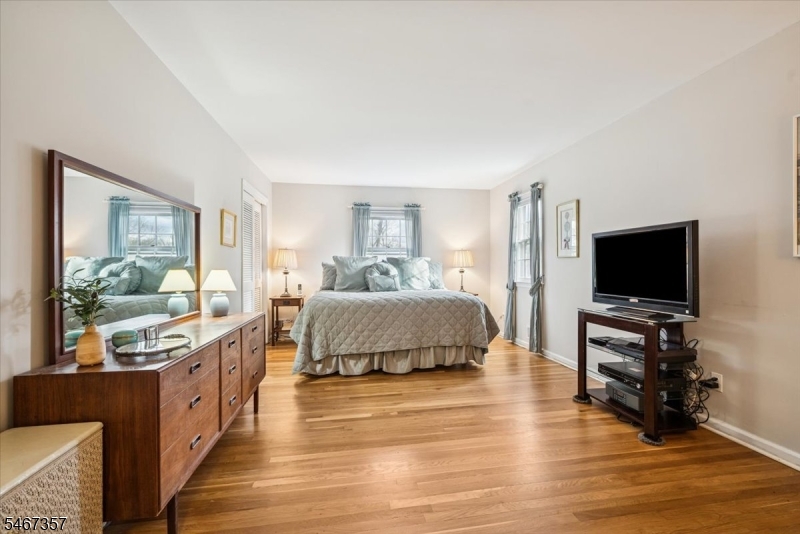 10 Warwick Road Morris NJ 07960