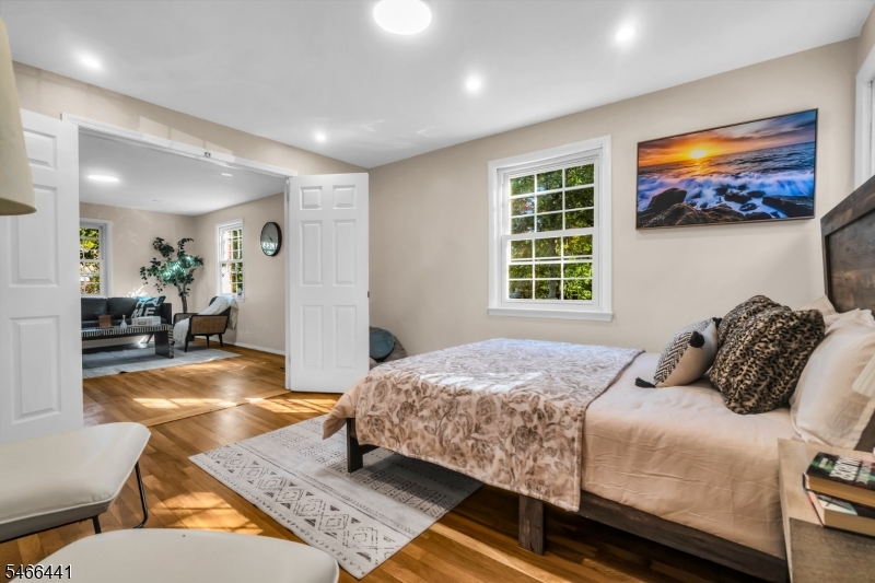 41 Heather Lane Roselle NJ 07203