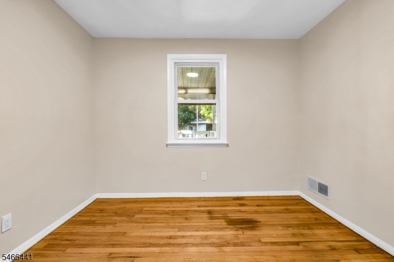 41 Heather Lane Roselle NJ 07203