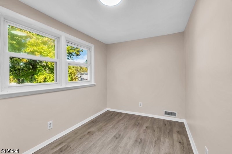 41 Heather Lane Roselle NJ 07203