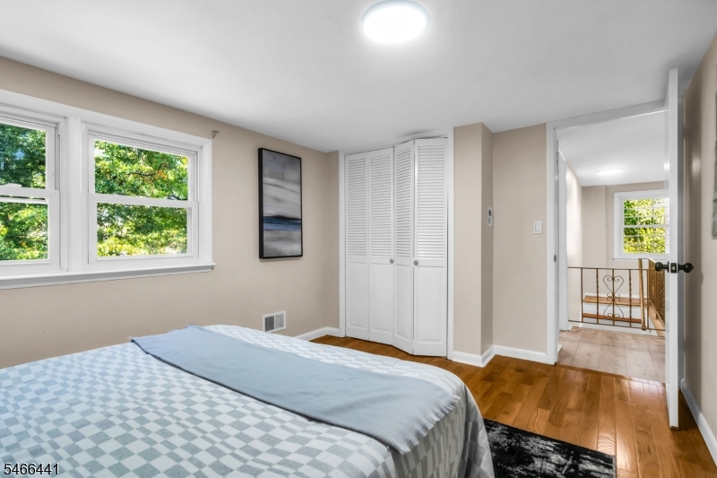 41 Heather Lane Roselle NJ 07203