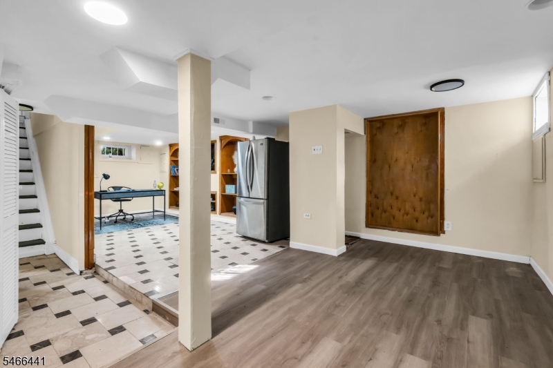 41 Heather Lane Roselle NJ 07203