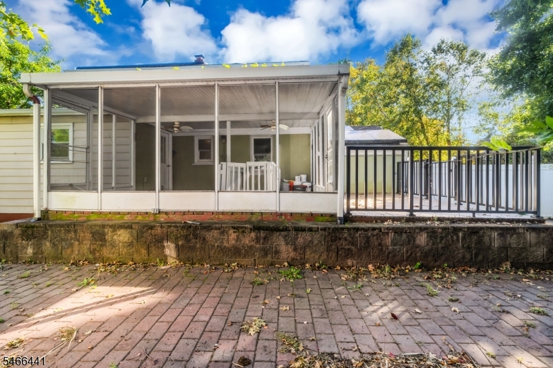 41 Heather Lane Roselle NJ 07203