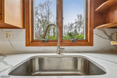 5 Gianna Court Randolph NJ 07869