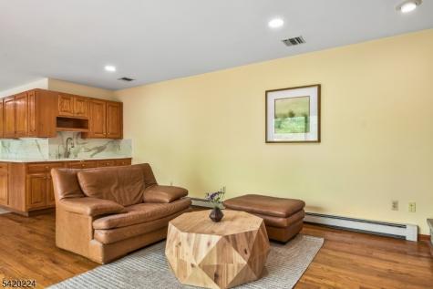 5 Gianna Court Randolph NJ 07869