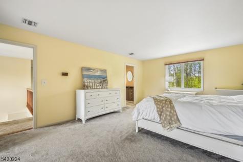 5 Gianna Court Randolph NJ 07869