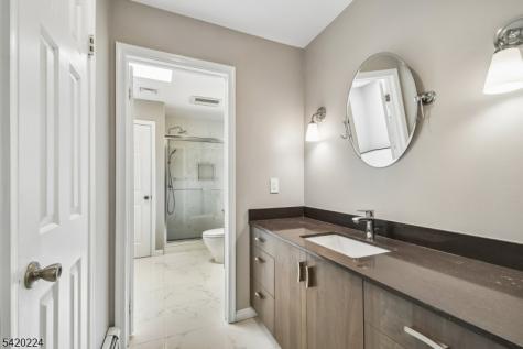 5 Gianna Court Randolph NJ 07869
