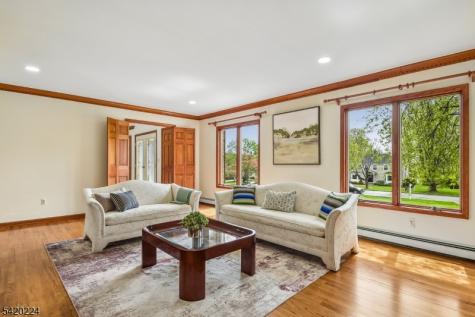 5 Gianna Court Randolph NJ 07869