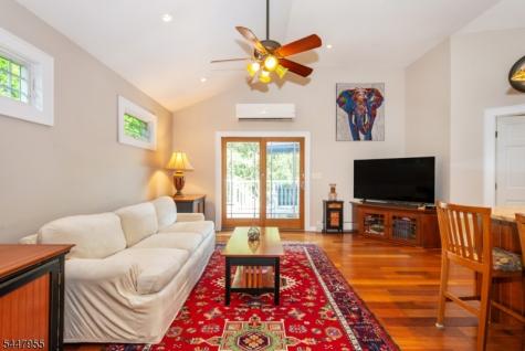 42 Otsego Road Verona NJ 07044