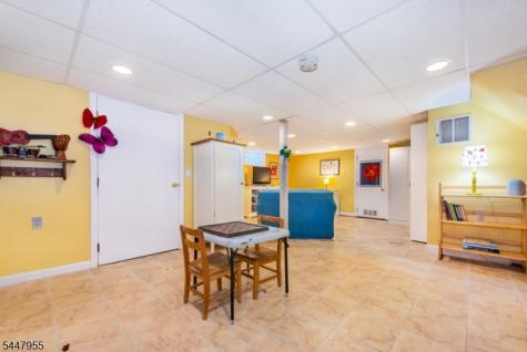 42 Otsego Road Verona NJ 07044