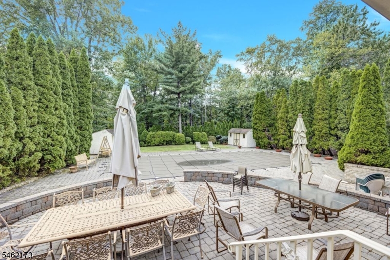 25 Woodbine Road Florham Park NJ 07932