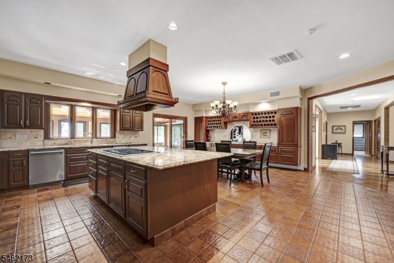 25 Woodbine Road Florham Park NJ 07932