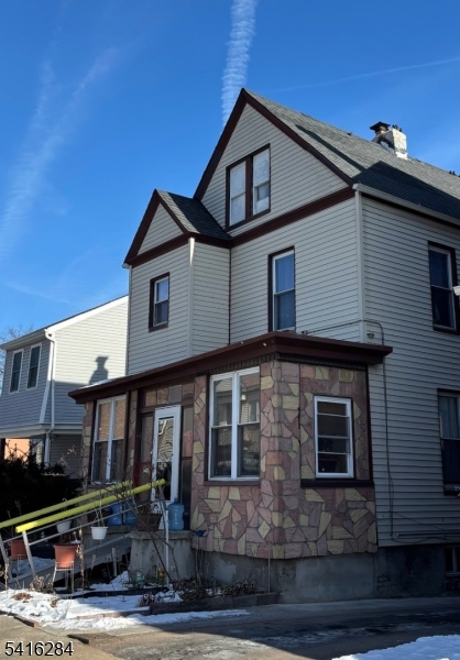 280 Lincoln Street East Orange NJ 07017