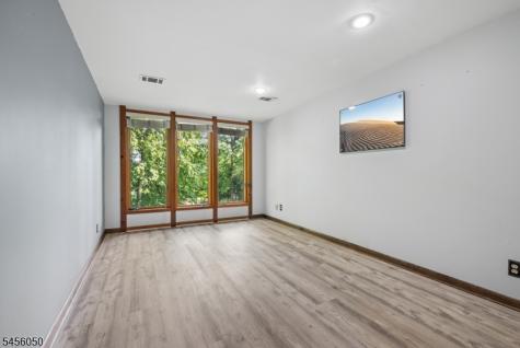 26 Skyline Drive Watchung NJ 07069