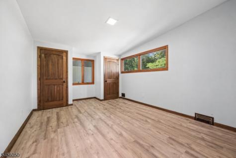 26 Skyline Drive Watchung NJ 07069