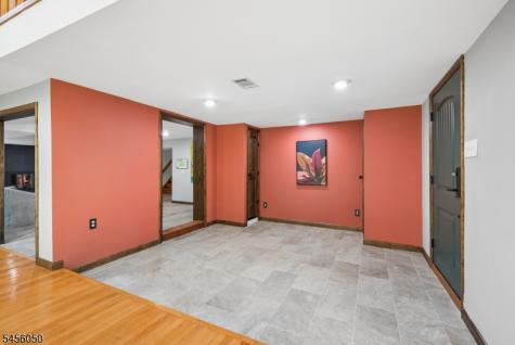 26 Skyline Drive Watchung NJ 07069